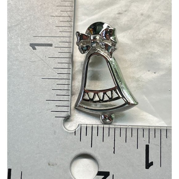 Vintage Avon Silver Bell Christmas Pin Brooch Silver Tone Bow - Picture 3 of 5